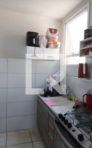 Apartamento à venda com 47m², 2 quartos e 1 vagaCozinha e Área de Serviço