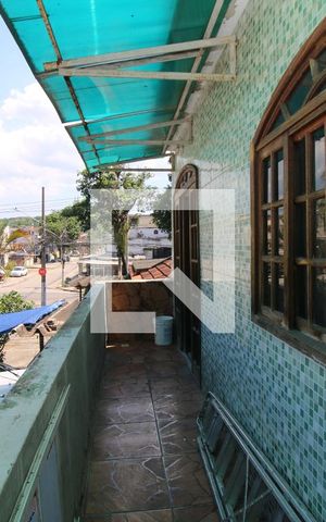Casa à venda com 220m², 3 quartos e 3 vagasVaranda