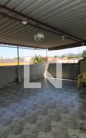 Casa à venda com 220m², 3 quartos e 3 vagasTerraço e Área gourmet