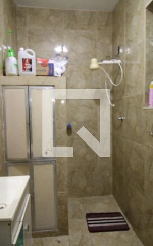 Casa à venda com 220m², 3 quartos e 3 vagasBanheiro Social