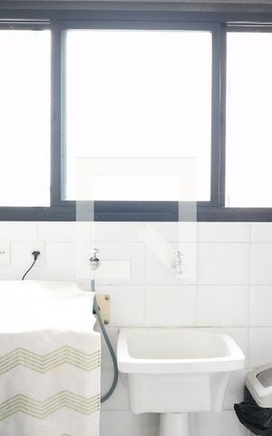 Apartamento à venda com 99m², 2 quartos e 2 vagasÁrea de Serviço