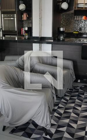 Apartamento à venda com 99m², 2 quartos e 2 vagasSala