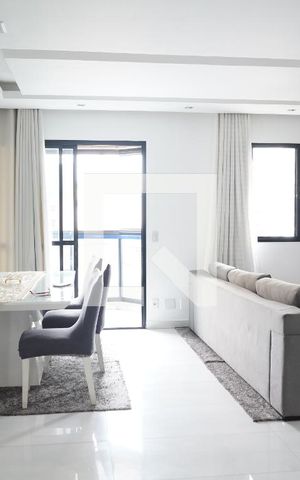 Apartamento à venda com 99m², 2 quartos e 2 vagasSala