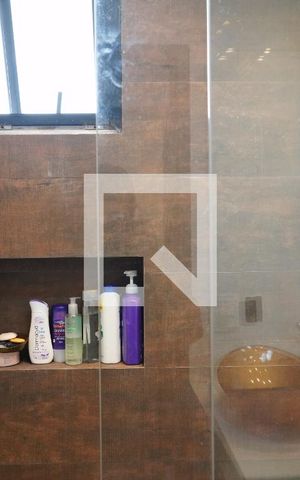 Apartamento à venda com 99m², 2 quartos e 2 vagasBanheiro