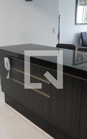 Apartamento à venda com 99m², 2 quartos e 2 vagasCozinha