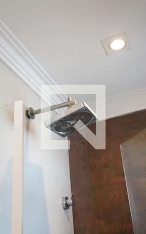 Apartamento à venda com 99m², 2 quartos e 2 vagasBanheiro da Suíte
