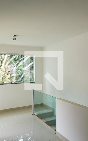 Apartamento à venda com 140m², 2 quartos e 2 vagas Apartamento à venda com 140m², 2 quartos e 2 vagasCorredor