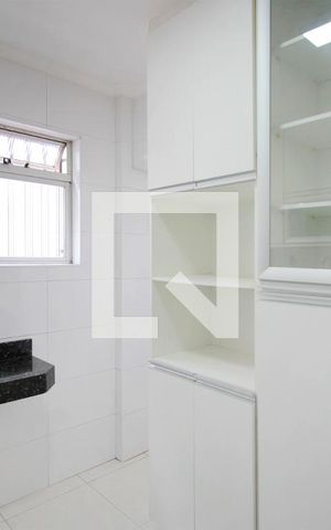 Apartamento para alugar com 65m², 2 quartos e 2 vagasCozinha