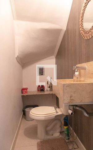 Casa de condomínio à venda com 118m², 3 quartos e 2 vagas Casa de condomínio à venda com 118m², 3 quartos e 2 vagasLavabo