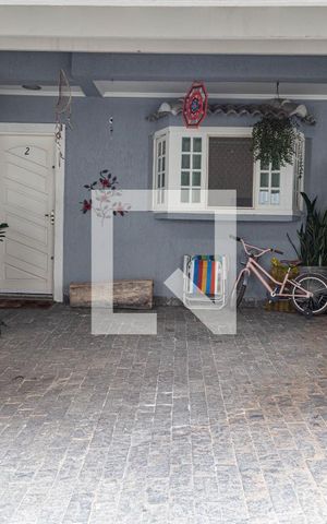 Casa de condomínio à venda com 118m², 3 quartos e 2 vagas Casa de condomínio à venda com 118m², 3 quartos e 2 vagasÁrea comum