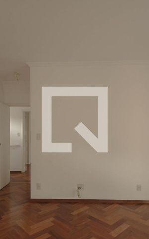 Casa de condomínio à venda com 523m², 4 quartos e 4 vagas Casa de condomínio à venda com 523m², 4 quartos e 4 vagasSuíte 3