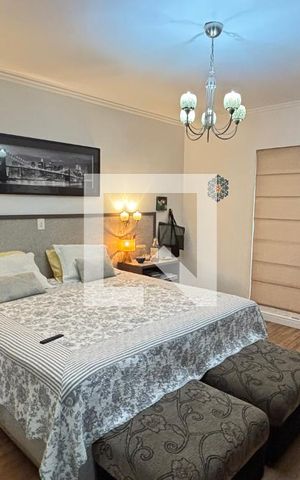 Casa à venda com 450m², 4 quartos e 3 vagas Casa à venda com 450m², 4 quartos e 3 vagasSuite 1
