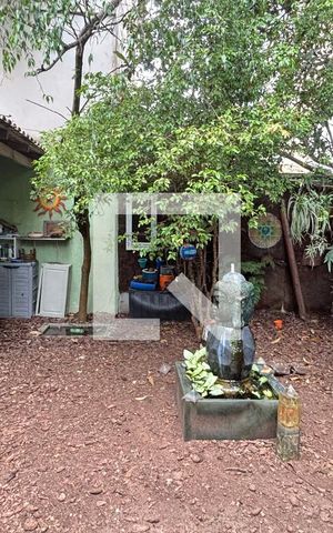 Casa à venda com 450m², 4 quartos e 3 vagas Casa à venda com 450m², 4 quartos e 3 vagasJardim