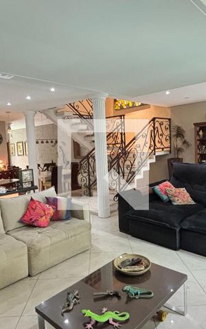 Casa à venda com 450m², 4 quartos e 3 vagas Casa à venda com 450m², 4 quartos e 3 vagasSala - Sala de Jantar