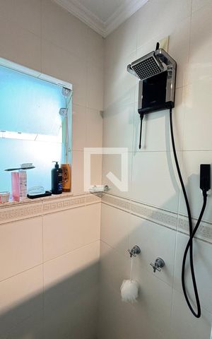 Casa à venda com 450m², 4 quartos e 3 vagas Casa à venda com 450m², 4 quartos e 3 vagasBanheiro da Suíte 3