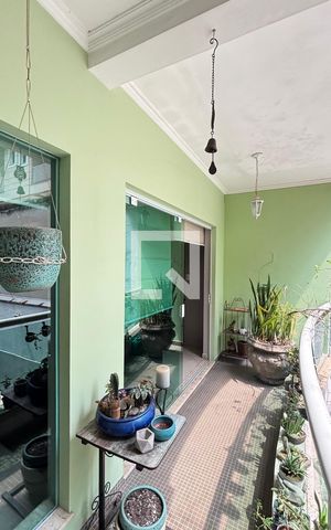 Casa à venda com 450m², 4 quartos e 3 vagas Casa à venda com 450m², 4 quartos e 3 vagasVaranda Sala - Sala de Jantar