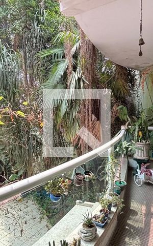Casa à venda com 450m², 4 quartos e 3 vagas Casa à venda com 450m², 4 quartos e 3 vagasVaranda da Sala
