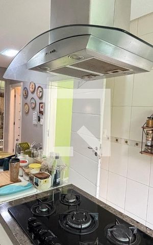 Casa à venda com 450m², 4 quartos e 3 vagas Casa à venda com 450m², 4 quartos e 3 vagasCozinha