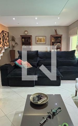 Casa à venda com 450m², 4 quartos e 3 vagas Casa à venda com 450m², 4 quartos e 3 vagasSala - Sala de Jantar