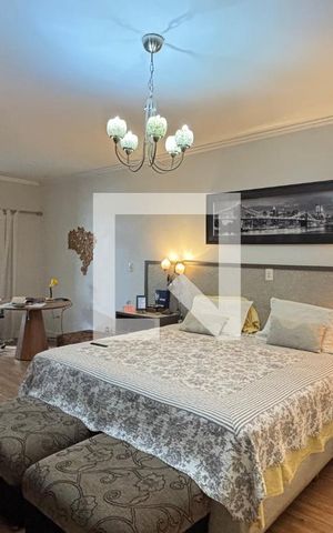 Casa à venda com 450m², 4 quartos e 3 vagas Casa à venda com 450m², 4 quartos e 3 vagasSuite 1