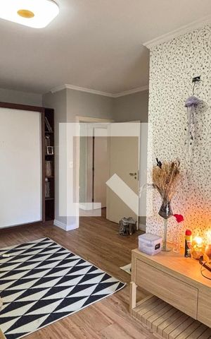 Casa à venda com 450m², 4 quartos e 3 vagas Casa à venda com 450m², 4 quartos e 3 vagasSuíte 3