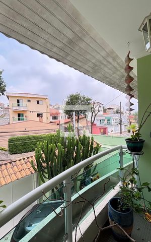 Casa à venda com 450m², 4 quartos e 3 vagas Casa à venda com 450m², 4 quartos e 3 vagasSuite 2 Varanda