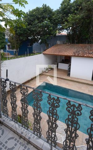 Casa para alugar com 411m², 5 quartos e 4 vagasVaranda da Suíte 4
