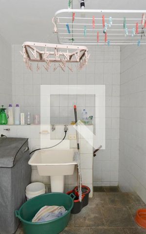 Casa para alugar com 411m², 5 quartos e 4 vagasÁrea de Serviço