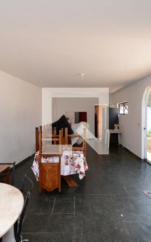 Casa para alugar com 411m², 5 quartos e 4 vagasSalão de Festas