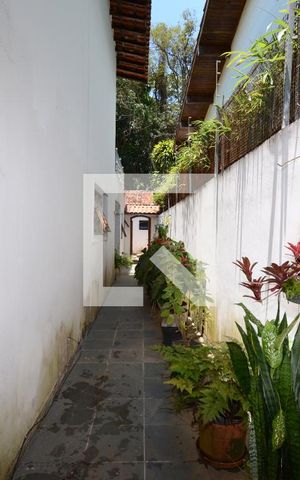Casa para alugar com 411m², 5 quartos e 4 vagasQuintal