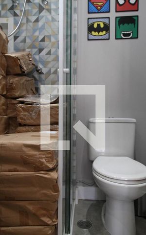 Apartamento à venda com 96m², 2 quartos e 2 vagas Apartamento à venda com 96m², 2 quartos e 2 vagasBanheiro 1