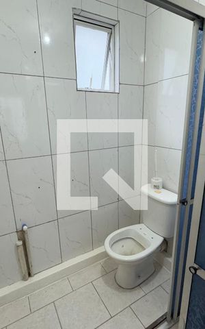 Apartamento para alugar com 44m², 2 quartos e 1 vaga Apartamento para alugar com 44m², 2 quartos e 1 vagaBanheiro