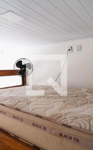 Studio para alugar com 30m², 1 quarto e sem vaga Studio para alugar com 30m², 1 quarto e sem vagaQuarto
