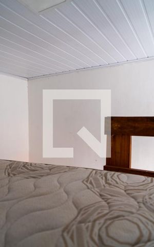 Studio para alugar com 30m², 1 quarto e sem vaga Studio para alugar com 30m², 1 quarto e sem vagaQuarto