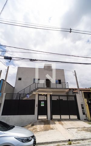 Studio para alugar com 30m², 1 quarto e sem vaga Studio para alugar com 30m², 1 quarto e sem vagaFachada