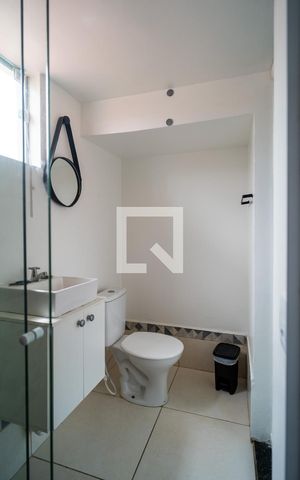 Studio para alugar com 30m², 1 quarto e sem vaga Studio para alugar com 30m², 1 quarto e sem vagaBanheiro