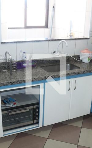 Apartamento à venda com 180m², 2 quartos e 1 vagaCozinha
