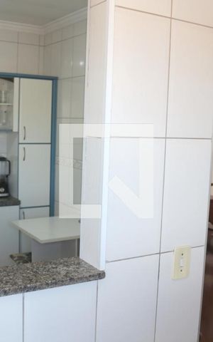 Apartamento à venda com 180m², 2 quartos e 1 vagaÁrea de Serviço