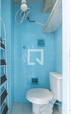 Apartamento para alugar com 76m², 3 quartos e sem vagaBanheiro de serviço