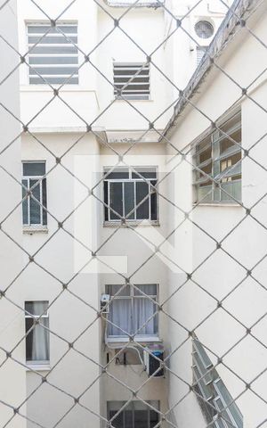 Apartamento para alugar com 76m², 3 quartos e sem vagaVista