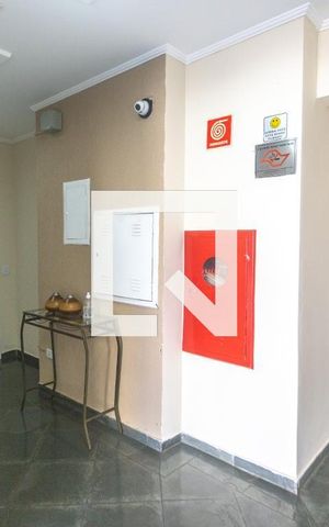 Apartamento para alugar com 48m², 2 quartos e 1 vaga Apartamento para alugar com 48m², 2 quartos e 1 vagaÁrea comum - Academia