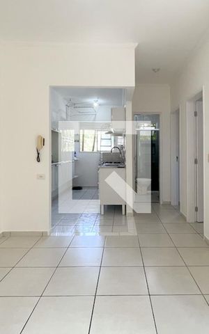Apartamento para alugar com 48m², 2 quartos e 1 vaga Apartamento para alugar com 48m², 2 quartos e 1 vagaSala