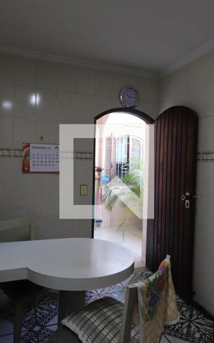 Casa à venda com 360m², 4 quartos e 2 vagasCozinha
