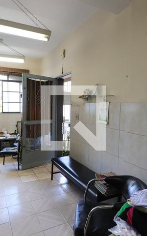 Casa à venda com 360m², 4 quartos e 2 vagasSalão