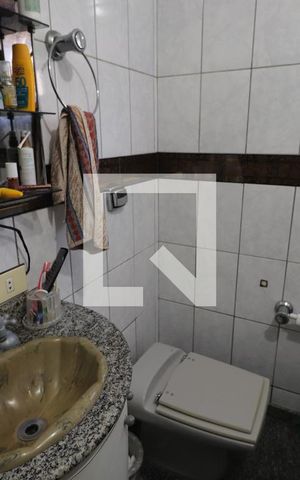 Casa à venda com 360m², 4 quartos e 2 vagasBanheiro Social