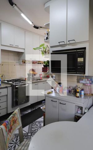 Casa à venda com 360m², 4 quartos e 2 vagasCozinha