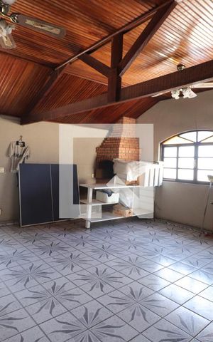Casa à venda com 360m², 4 quartos e 2 vagasCobertura