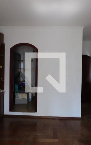 Casa à venda com 360m², 4 quartos e 2 vagasQuarto 1 - Suíte