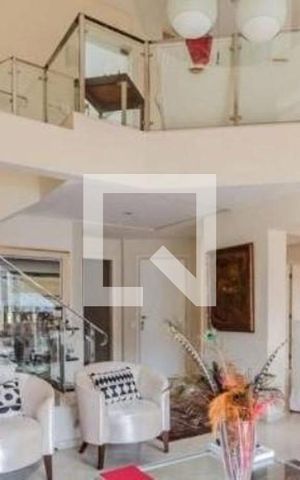 Apartamento para alugar com 340m², 2 quartos e 3 vagas