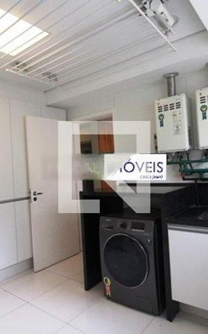 Apartamento à venda com 370m², 4 quartos e 5 vagas